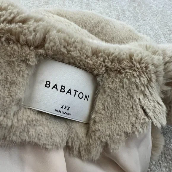 Aritzia Babaton Faux Fur Vest XXS - Picture 2 of 8